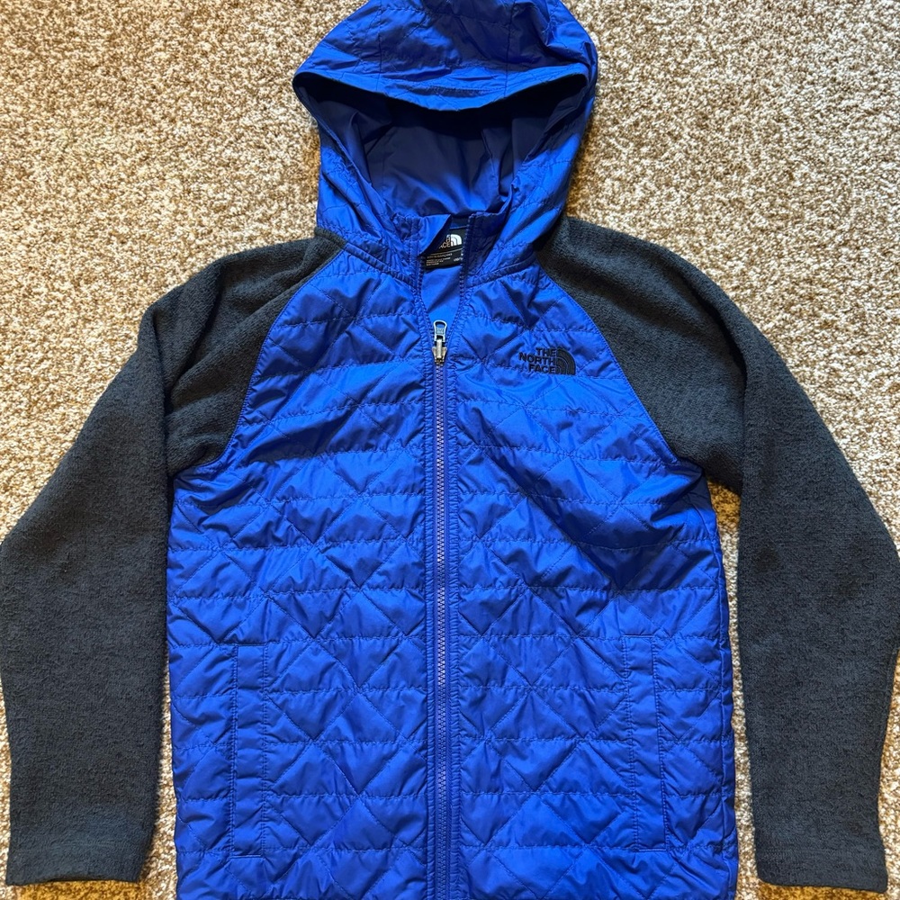 North Face Boys Medium Jacket